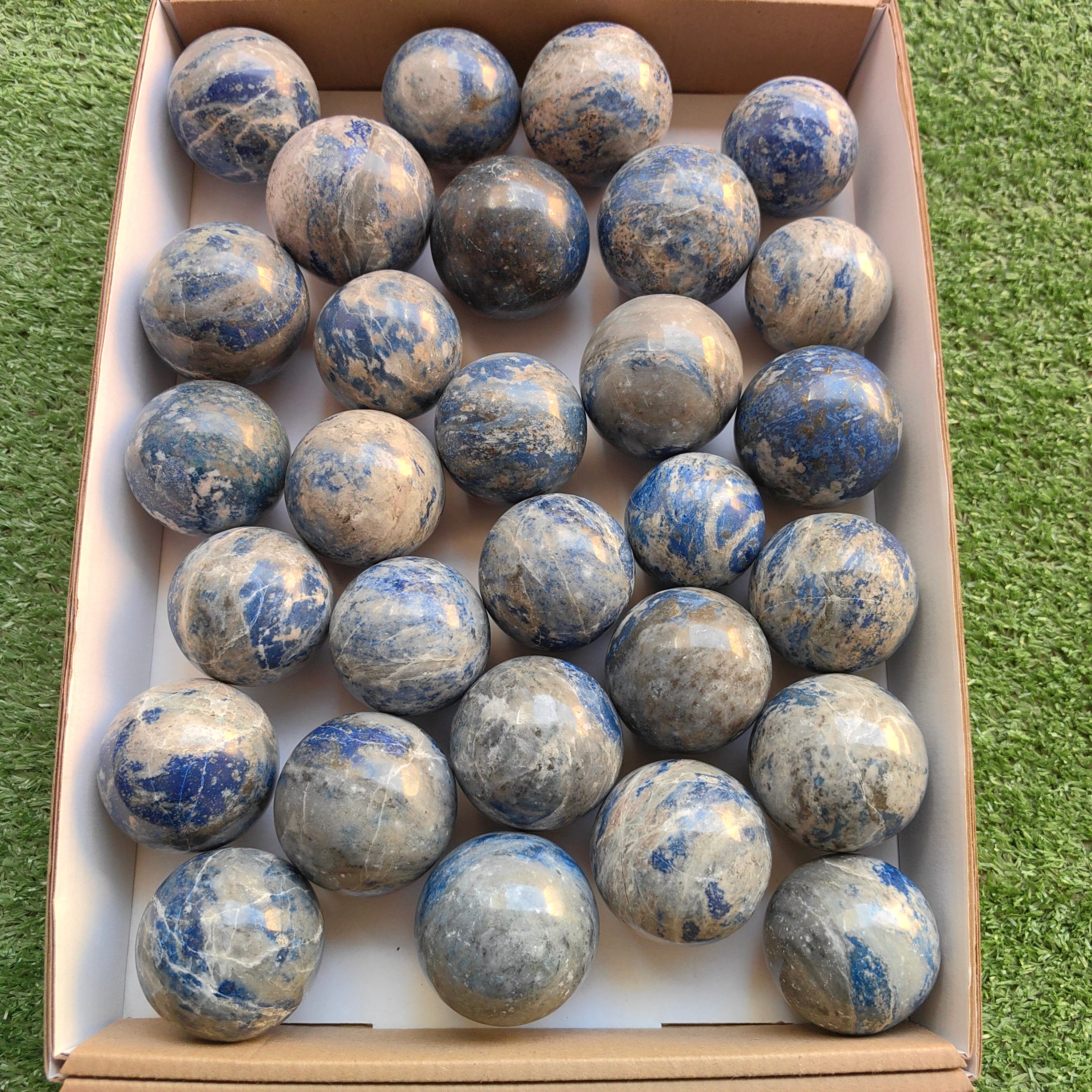 Lot 29 pcs Lapis Lazuli Sphere