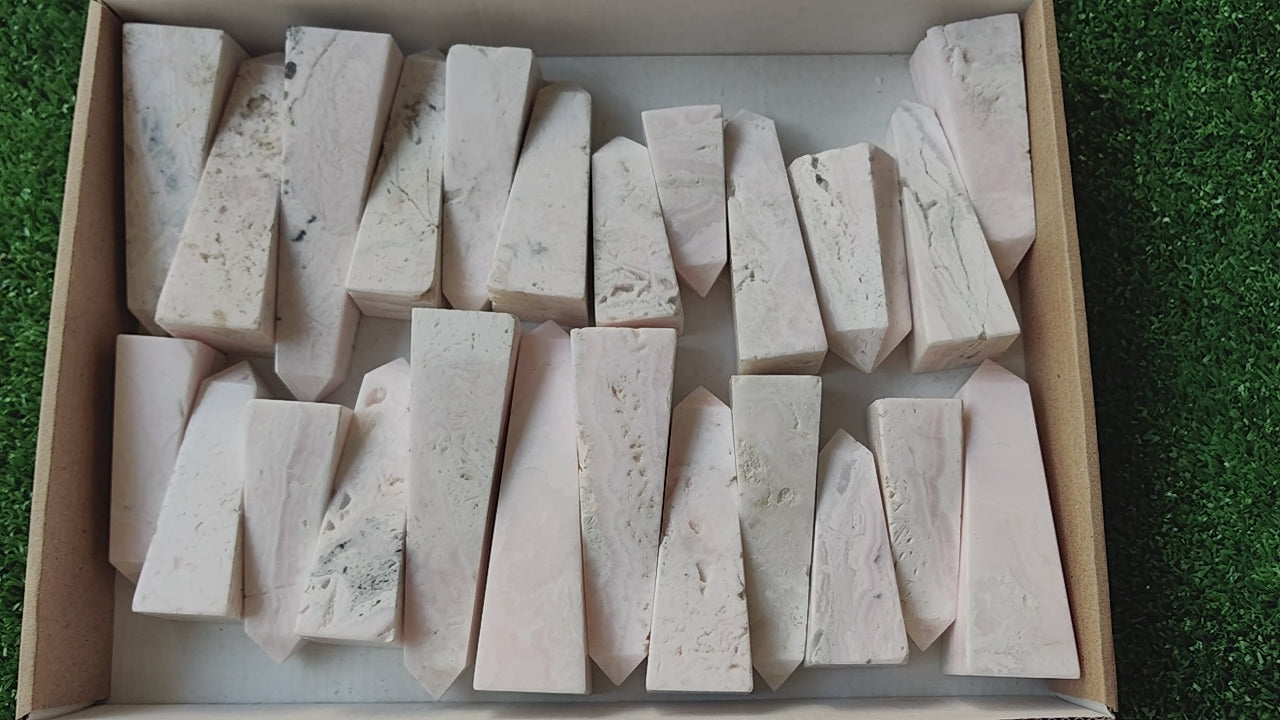 Load video: Lot 24 pcs Mangano Calcite Tower*