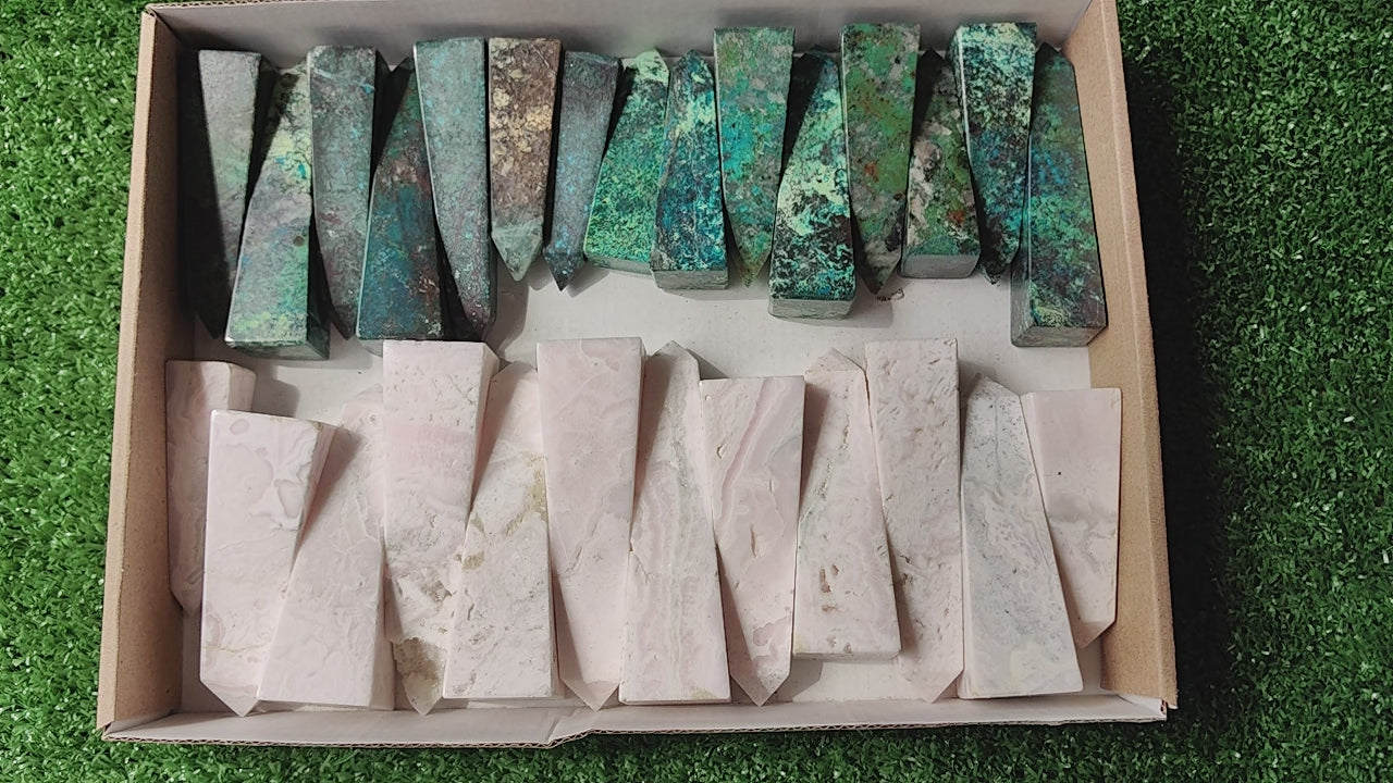 Load video: 27 pc chrysocolla &amp;mangano towers