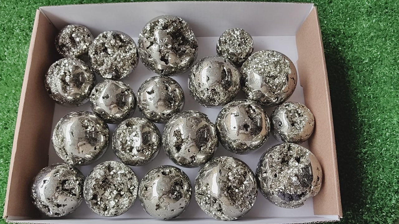 Load video: Lot 19 pcs Pyrite Sphere*
