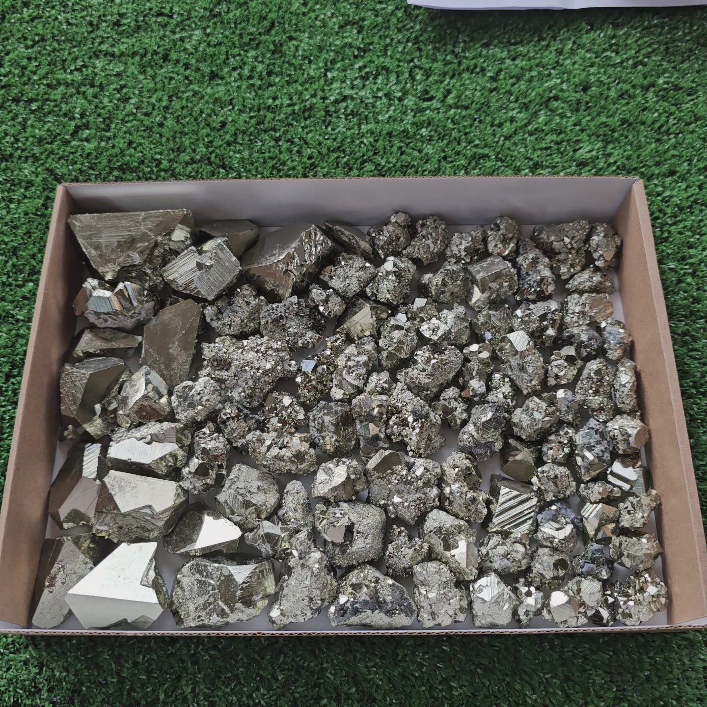 Load video: Box 96 pcs big pyrite Octahedral