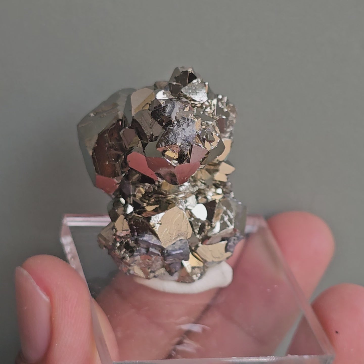 Load video: pyrite octahedral
