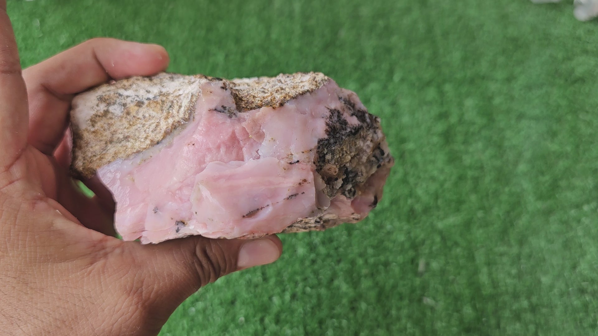 Load video: Pink Opal rough (1 pc)