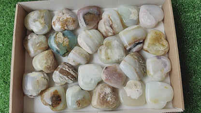 25 pc blue opal hearts