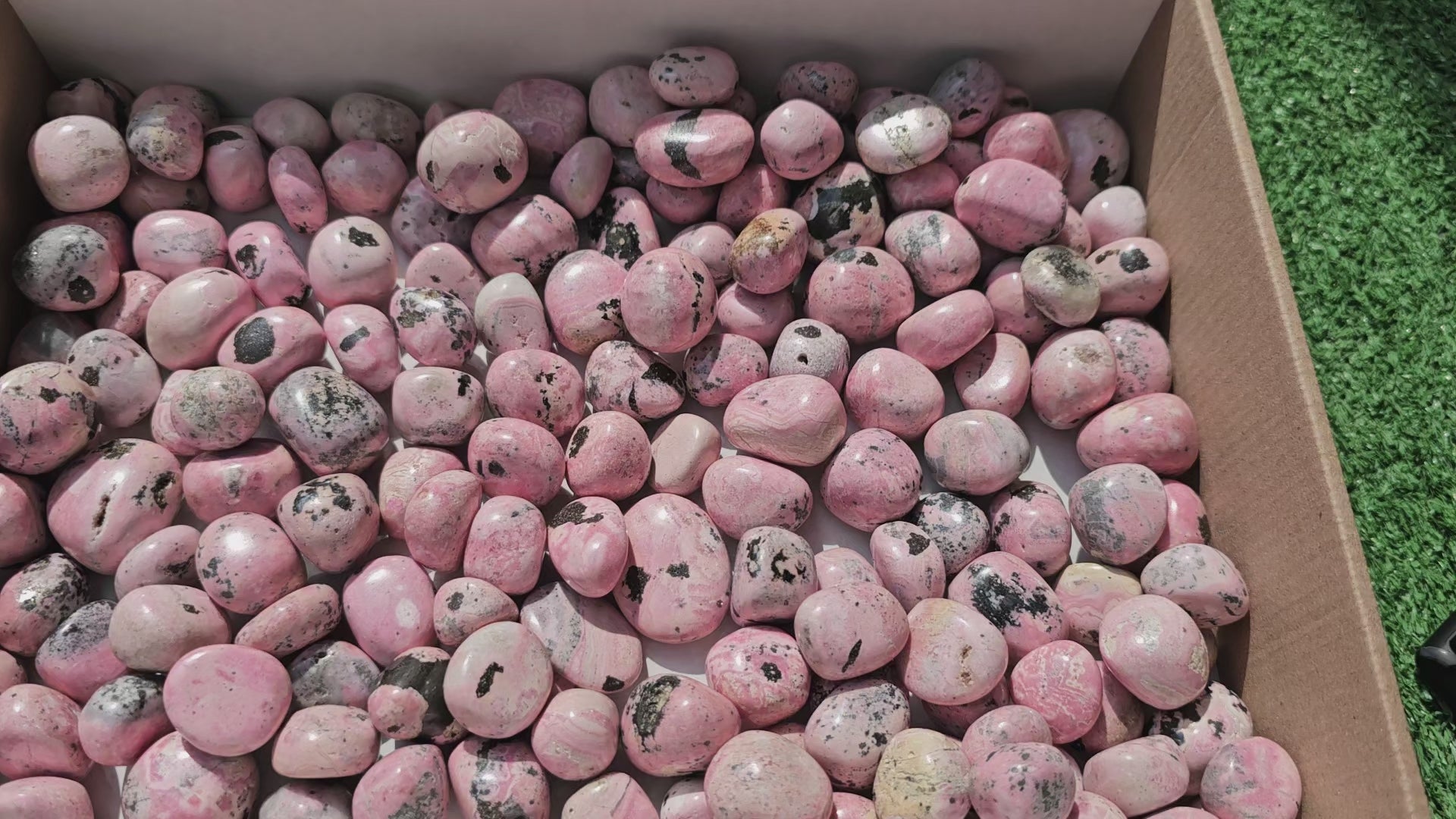 Load video: Lot 2.5 kg Tumbled Rhodonite