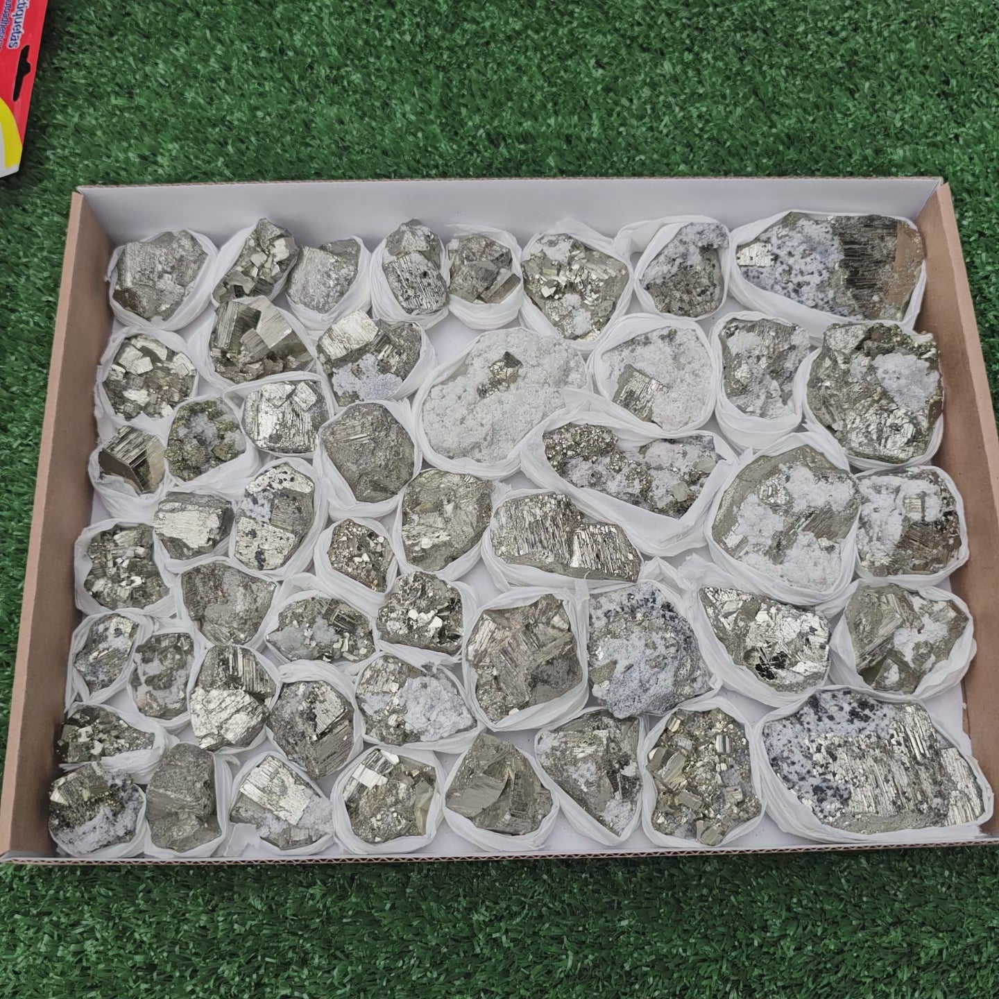 Load video: 49 pc pyrite Cubic