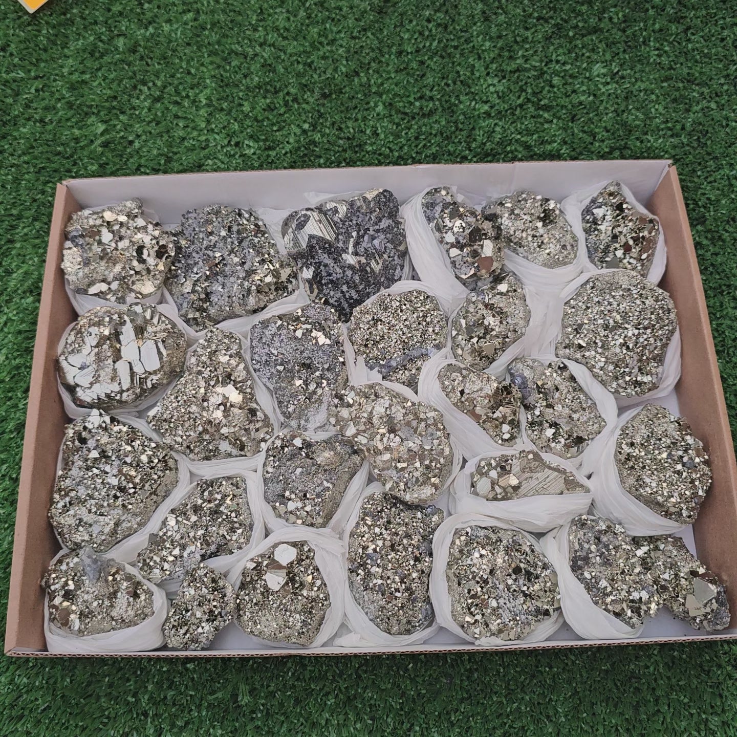 Load video: 27 pc pyrite octahedral