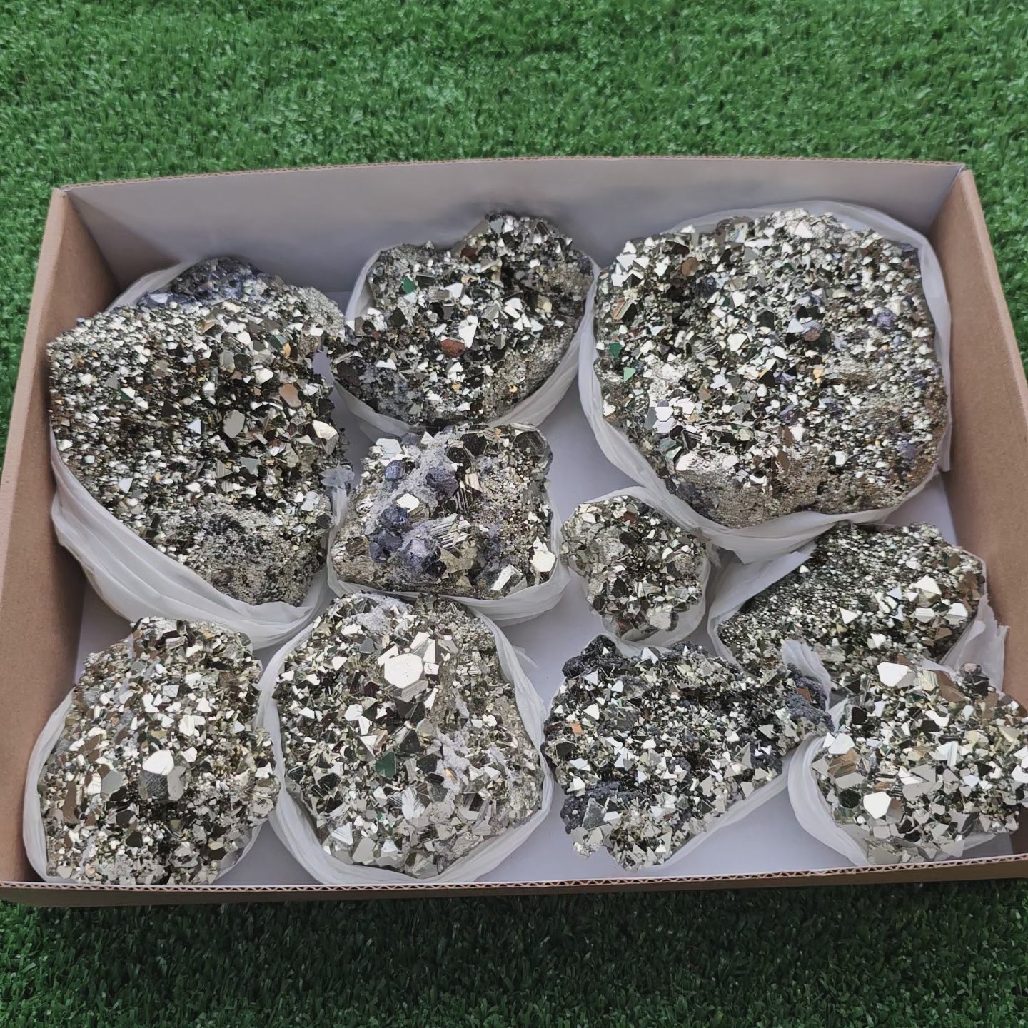 Load video: Box 10 pcs big pyrite Octahedral