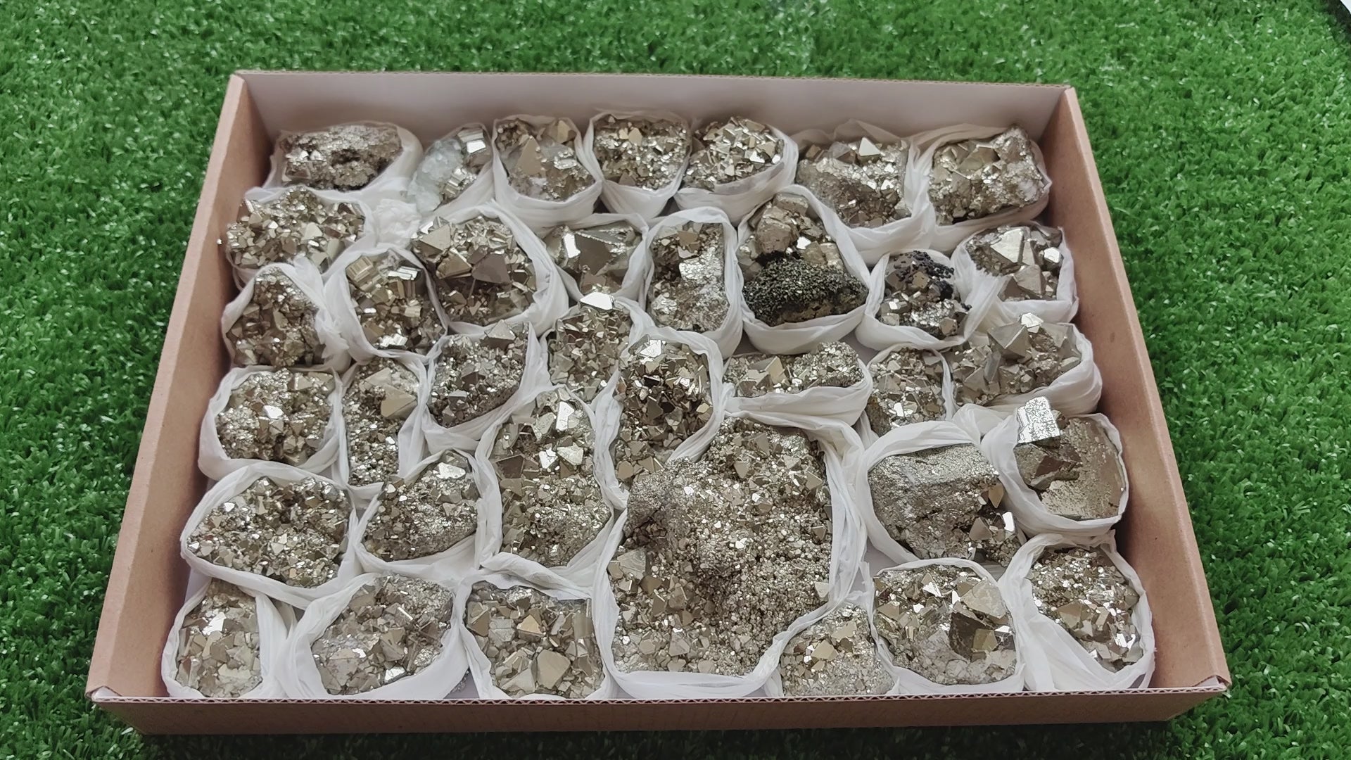 Load video: Box pyrite Octahedral