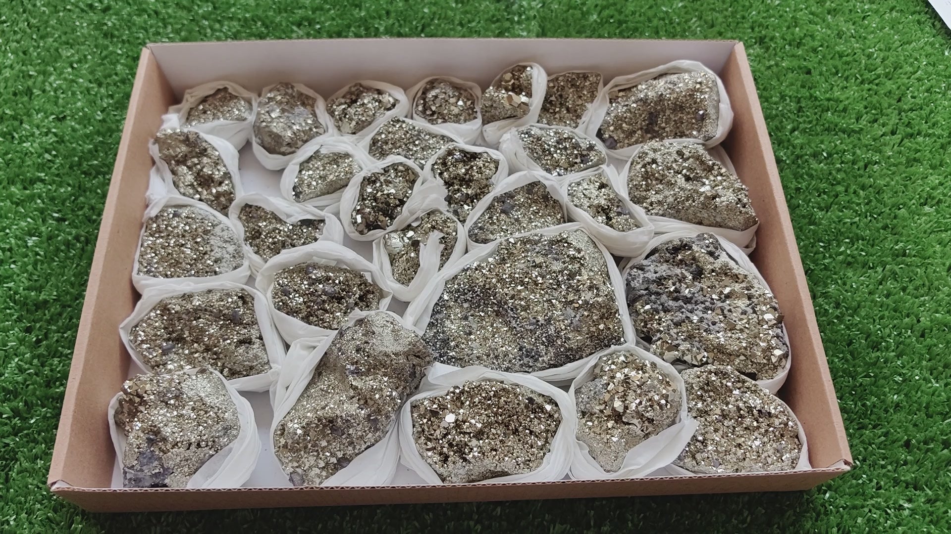 Load video: Box pyrite Octahedral