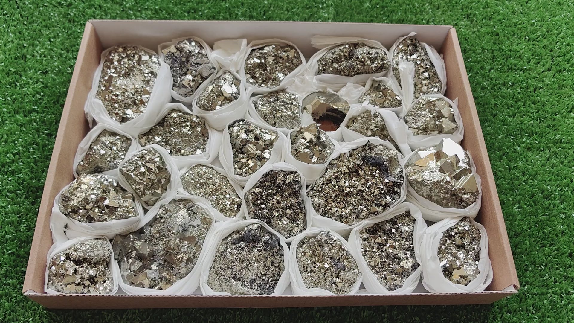 Load video: Box pyrite Octahedral