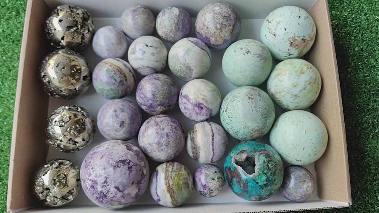 Load video: Lot 26 pcs Mixed Stone Spheres