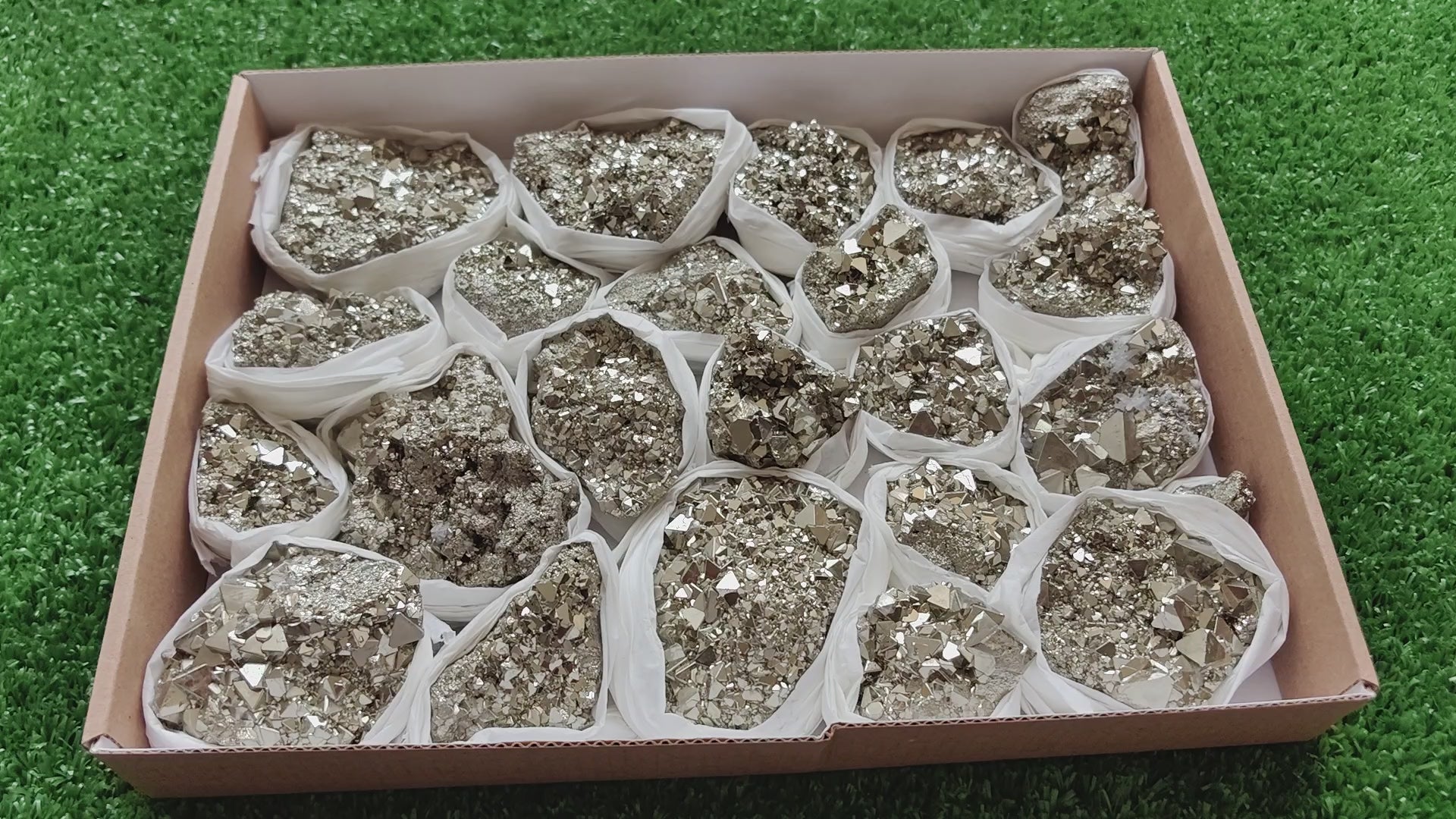 Load video: Box pyrite Octahedral
