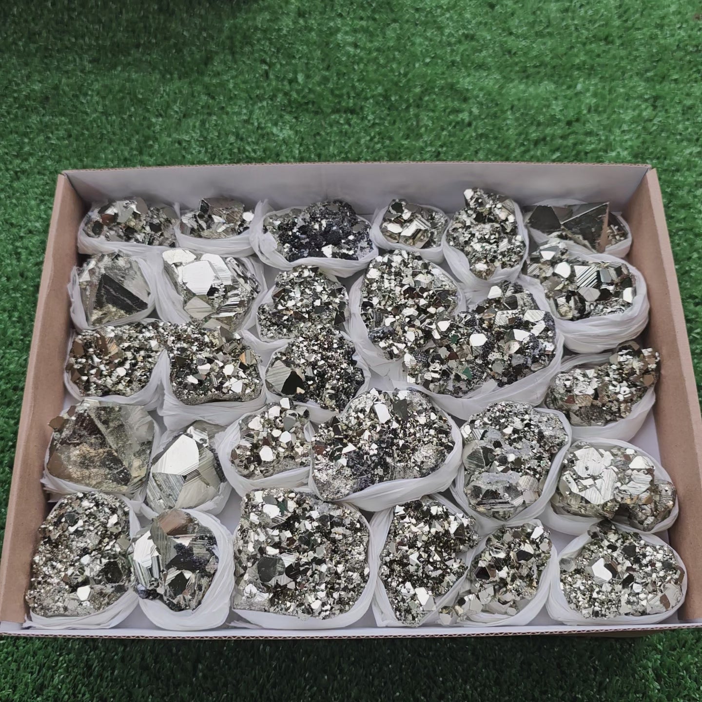 Load video: Box 28 pcs big pyrite Octahedral