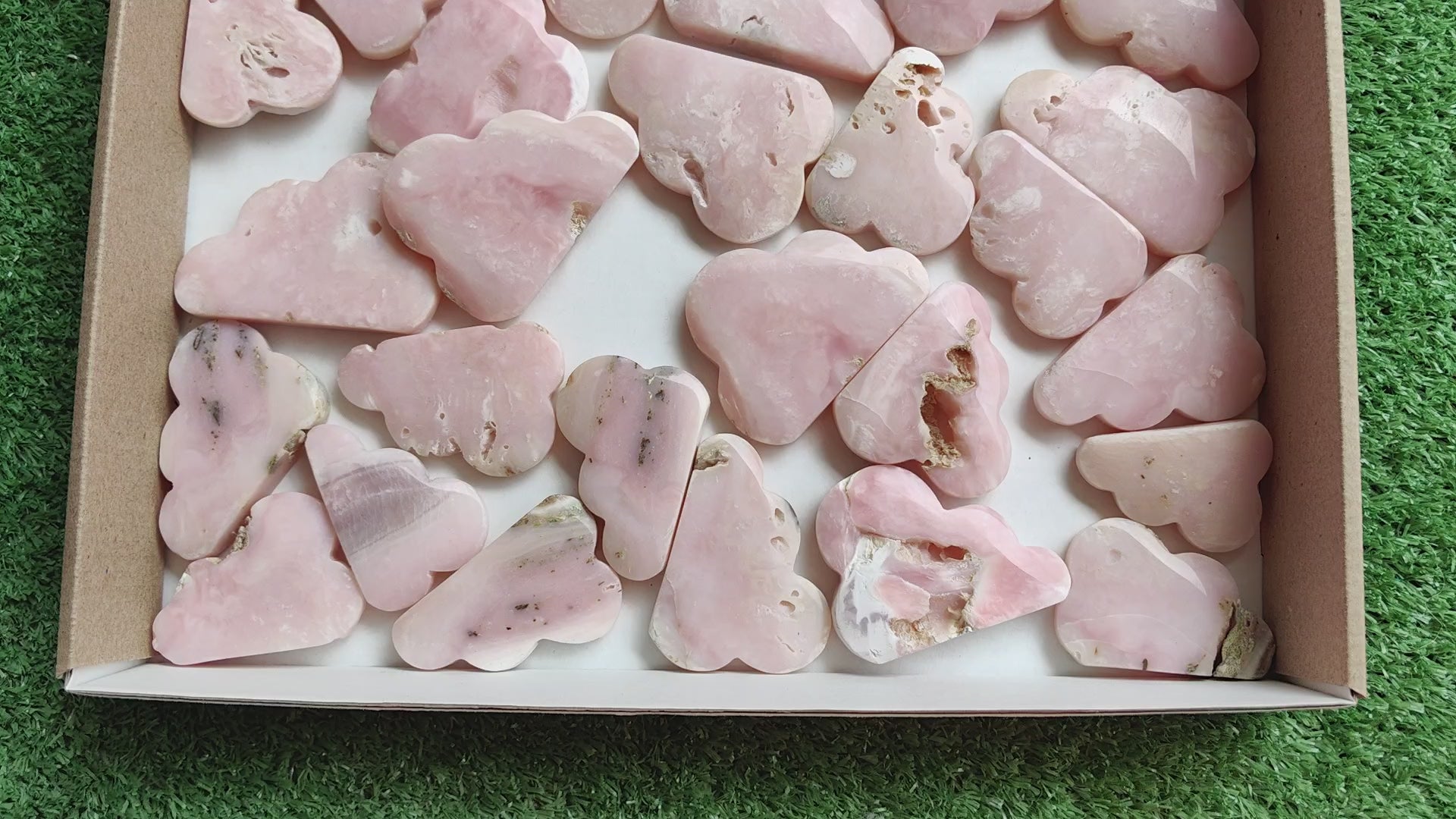 Load video: Lot 26 pcs Pink Opal Cloud