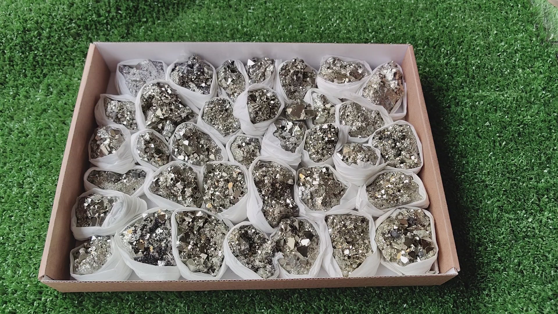 Load video: Box pyrite Octahedral