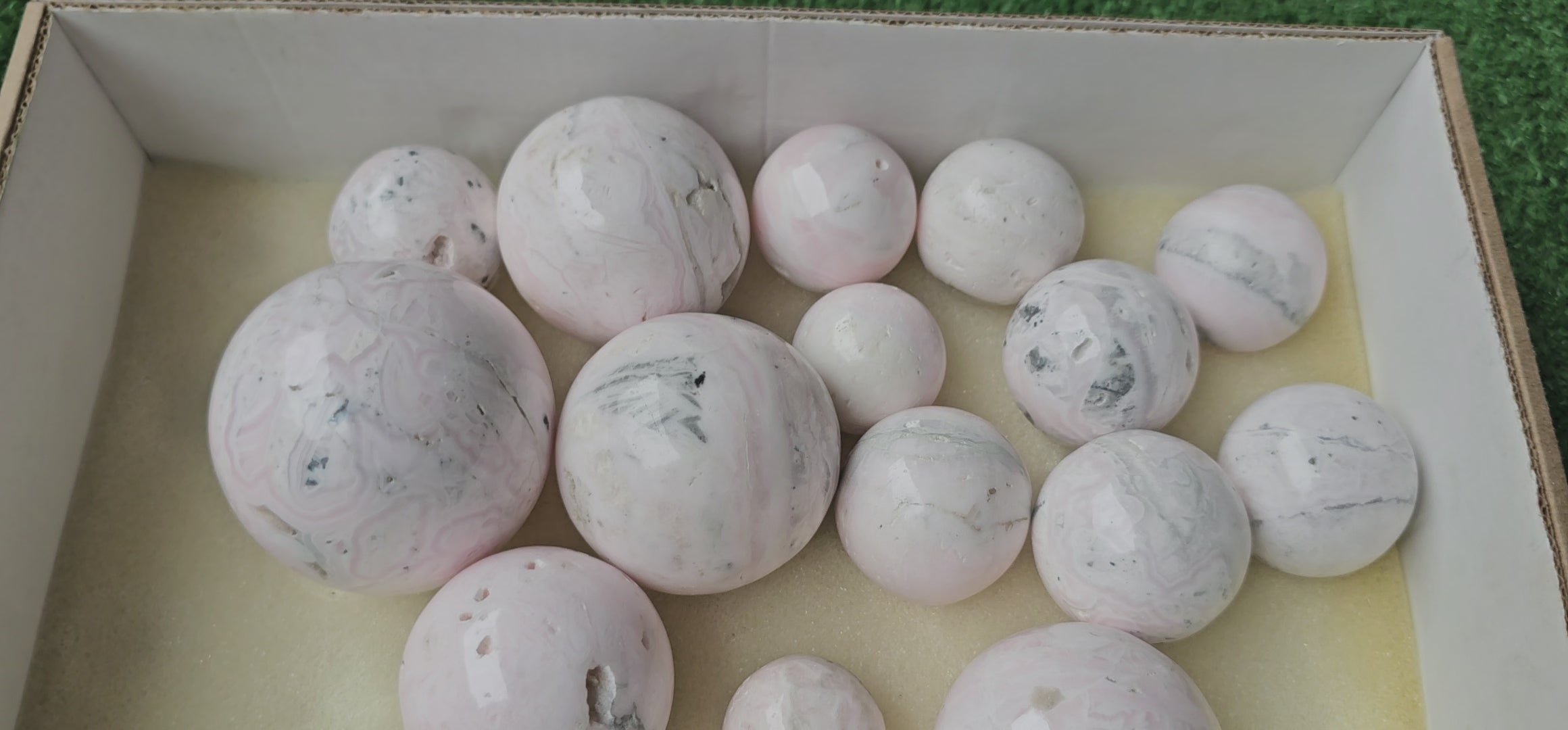 Load video: Lot 15 Mangano Calcite Sphere
