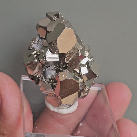 pyrite octahedral
