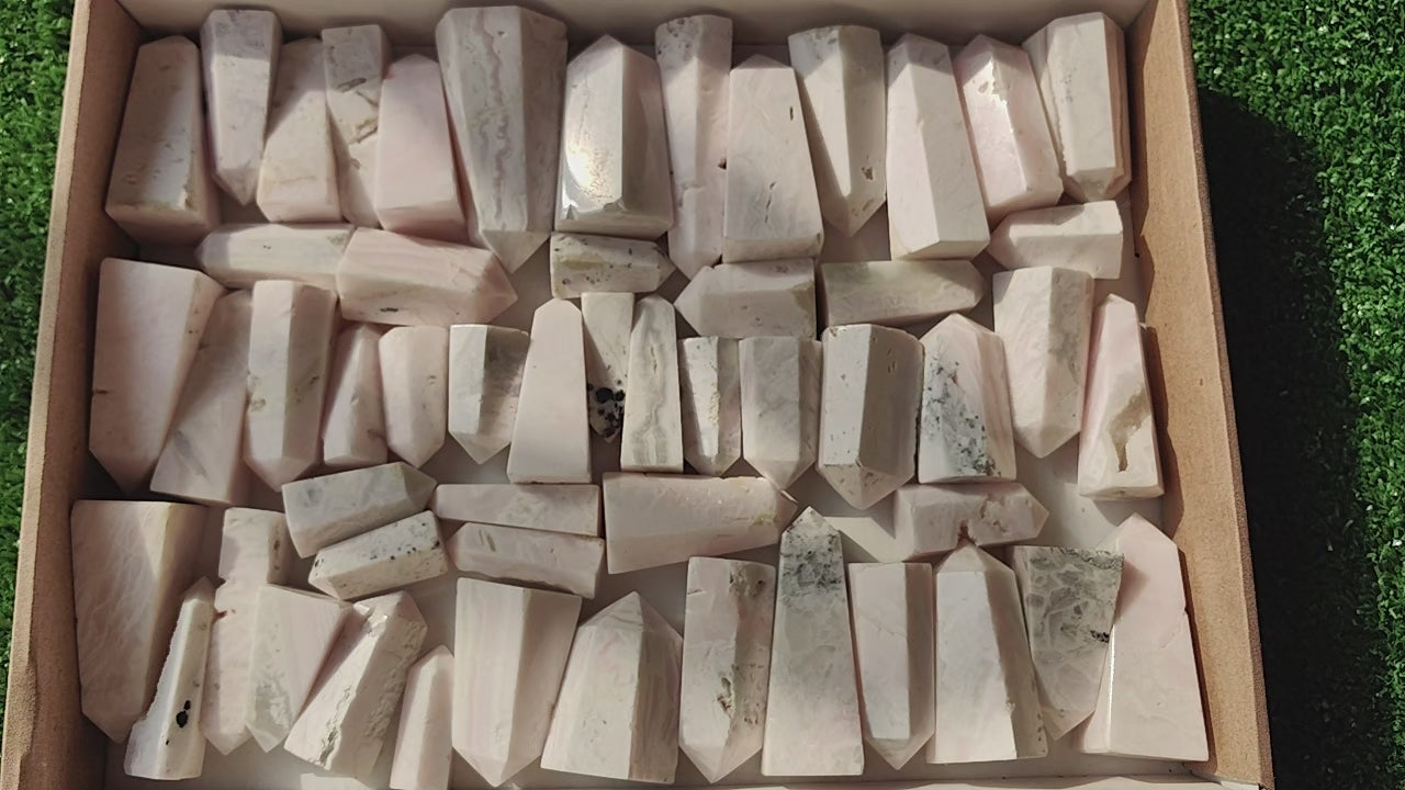 Load video: 54 pc mangano calcite towers