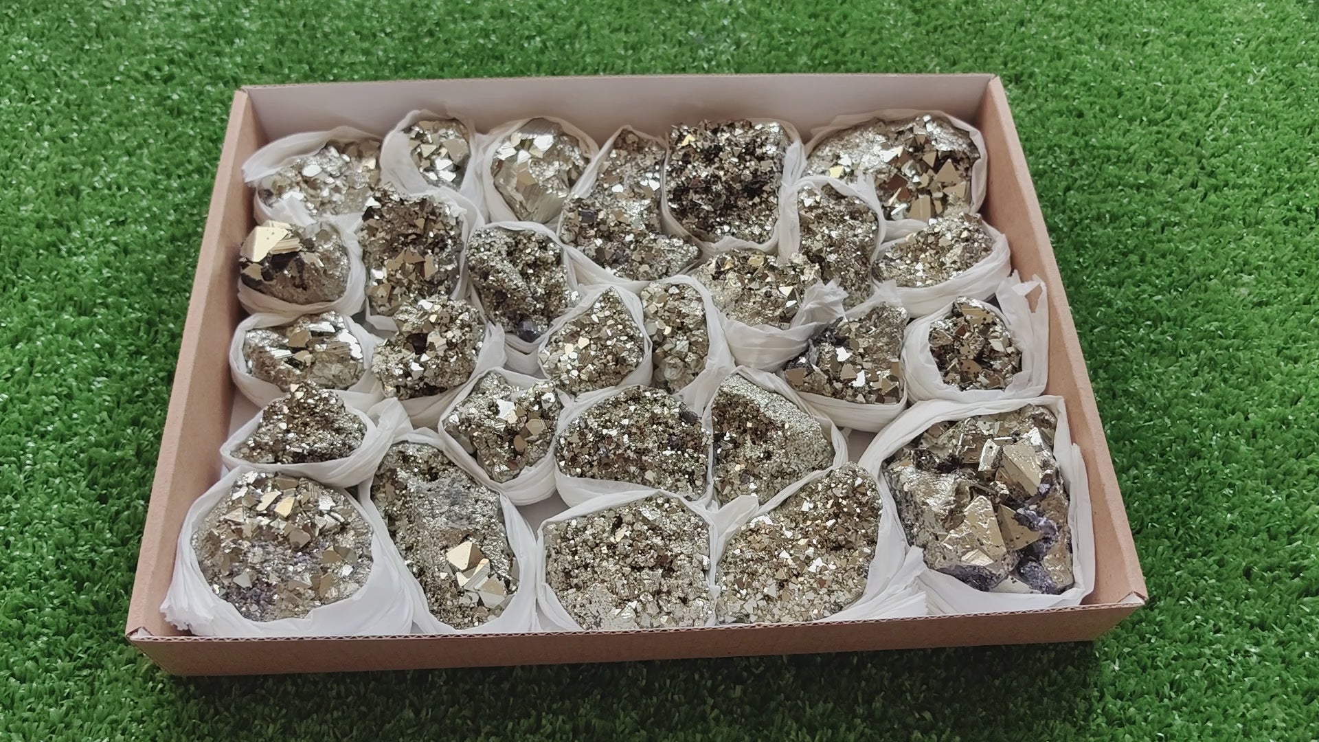 Load video: Box pyrite Octahedral